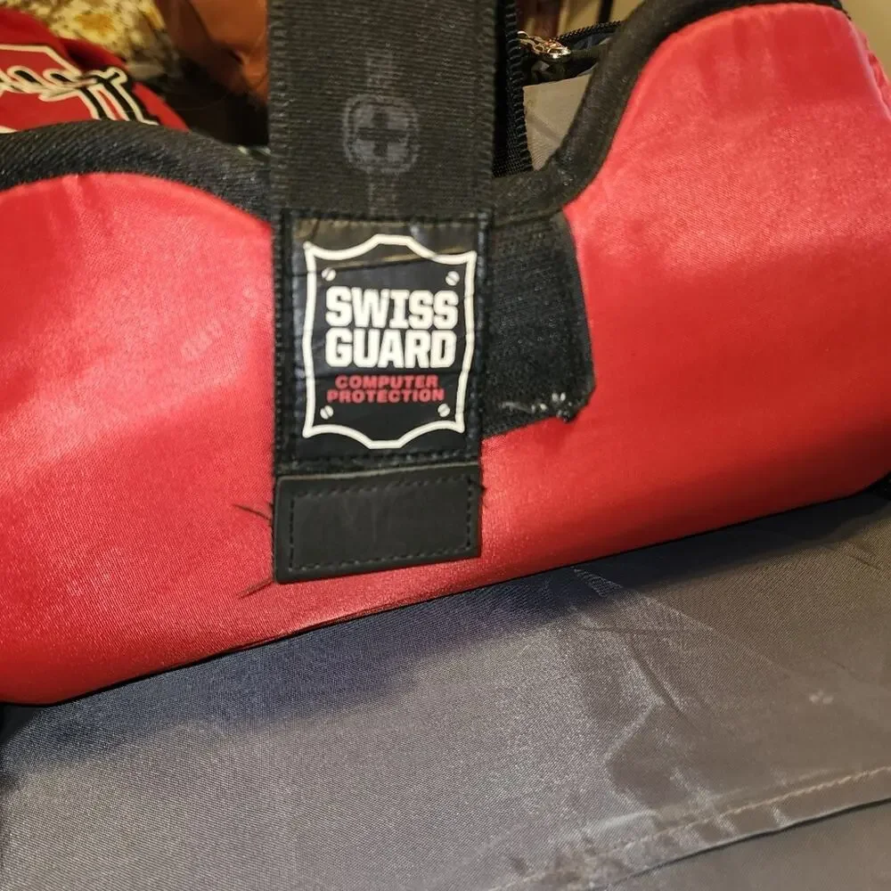 SWISS GEAR EUC XL BACKPACK LAPTOP 17